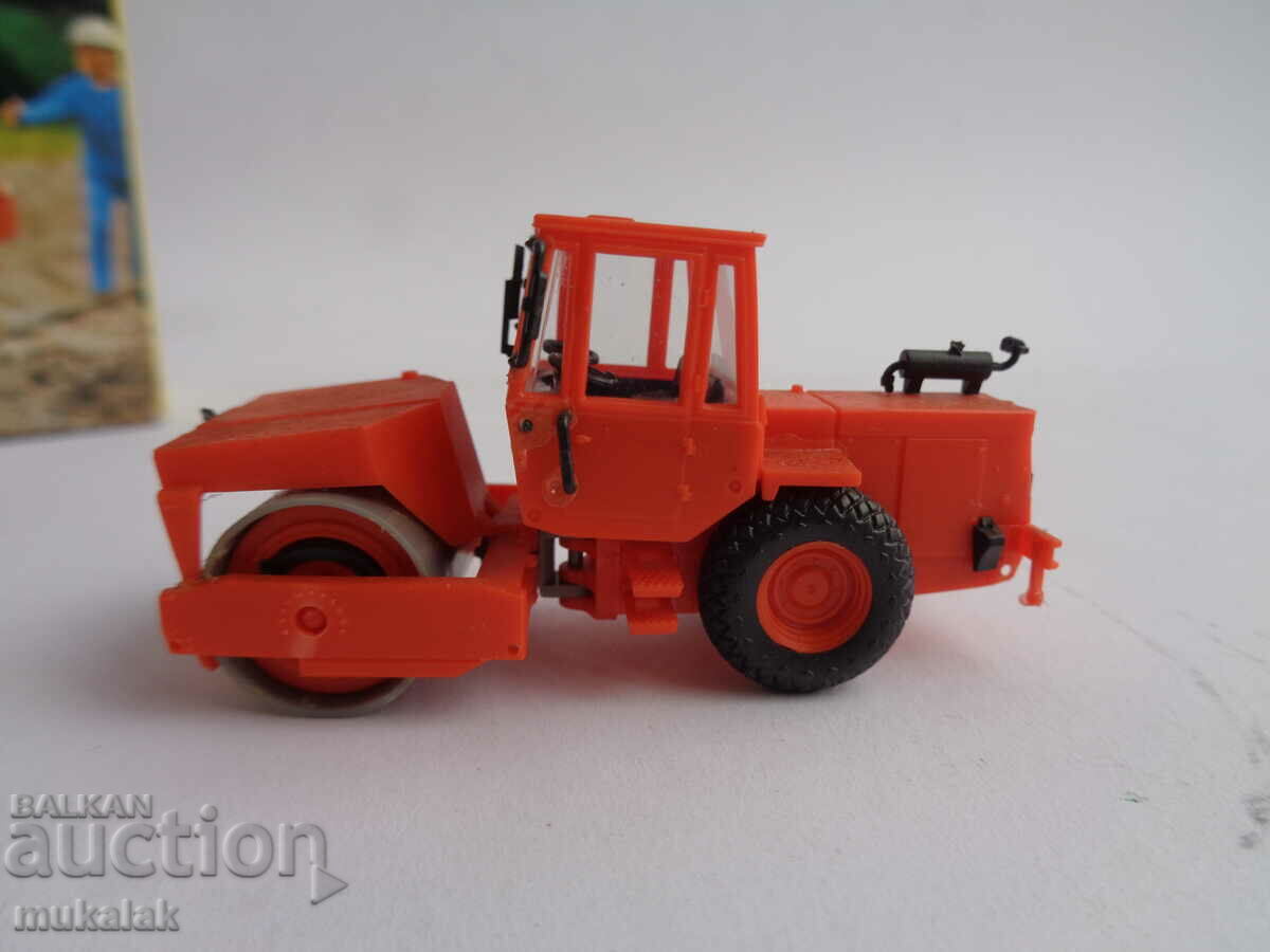 KIBRI H0 1/87 ROLLER TRUCK MODEL TOY TROLLEY with price 15.00 BGN | € 7.67 KIBRI H0 1/87 ROLLER TRUCK MODEL TOY TROLLEY with price 15.00 BGN | € 7.67