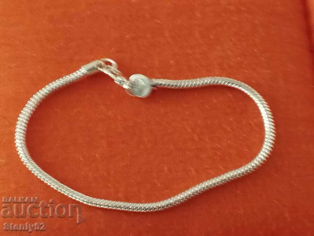 Bracelet jewelery silver plated with rhodium plating
