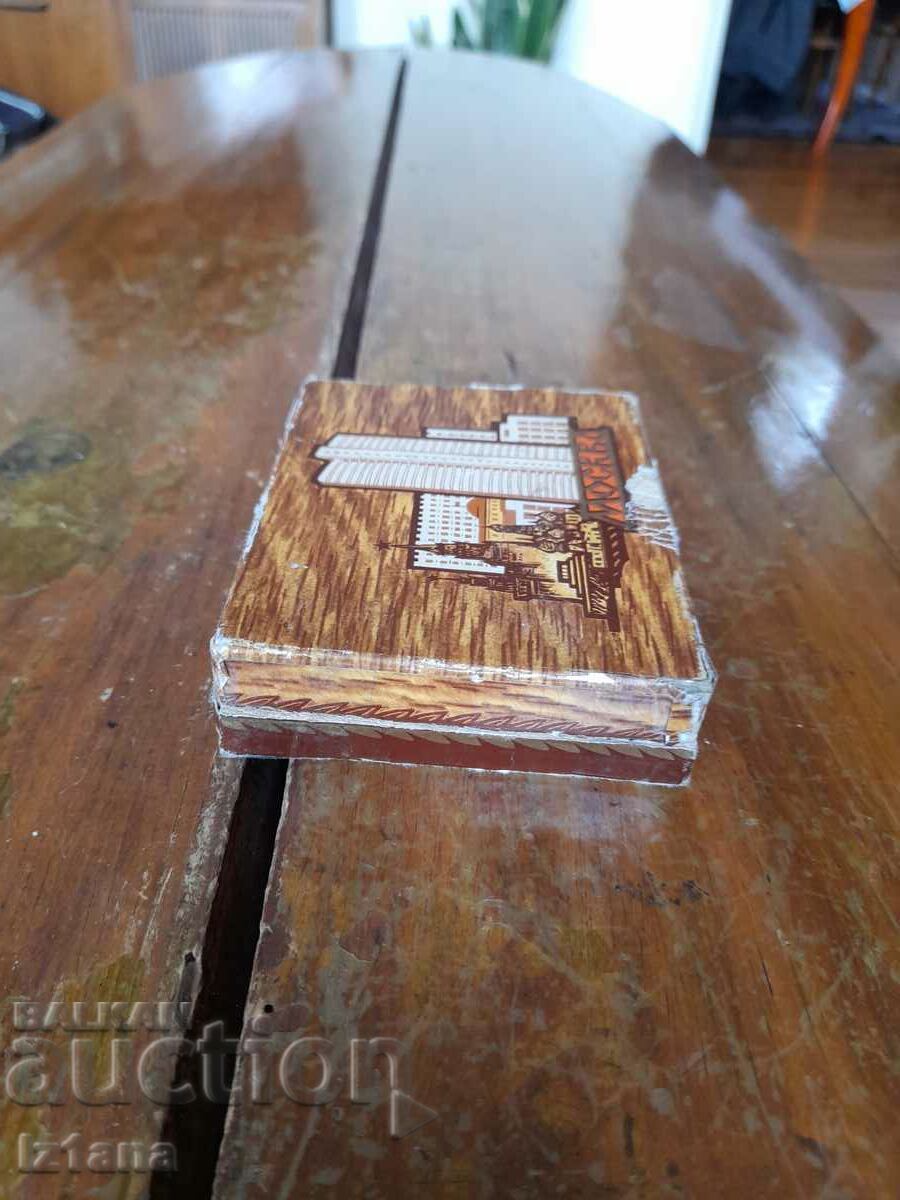 Δημοπρασία Παλιό κουτί τσιγάρων Μόσχας