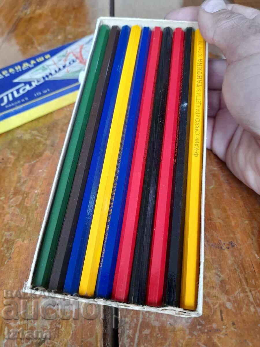 Old colored pencils Tactics - 5 Old colored pencils Tactics - 5