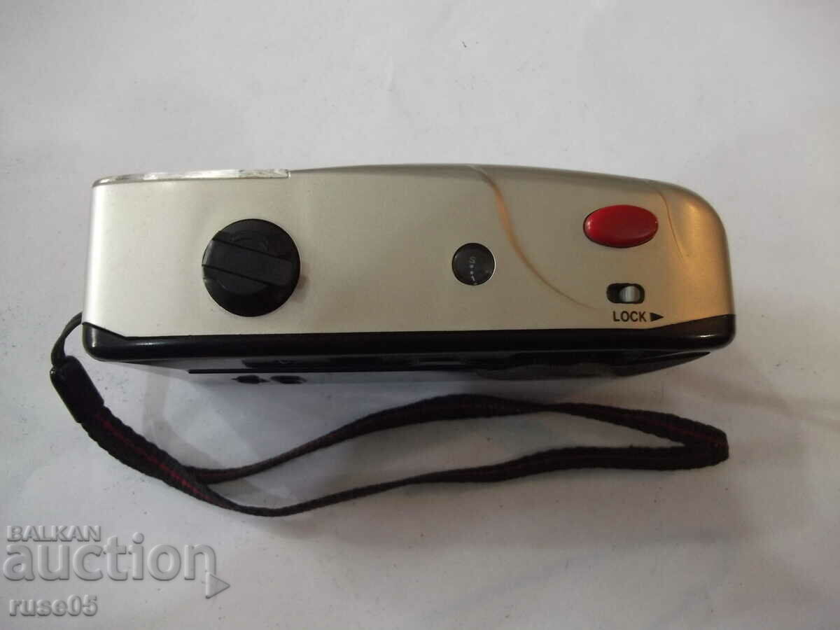 Auction Camera "SKINA - SK-105" - 2 working Auction Camera "SKINA - SK-105" - 2 working