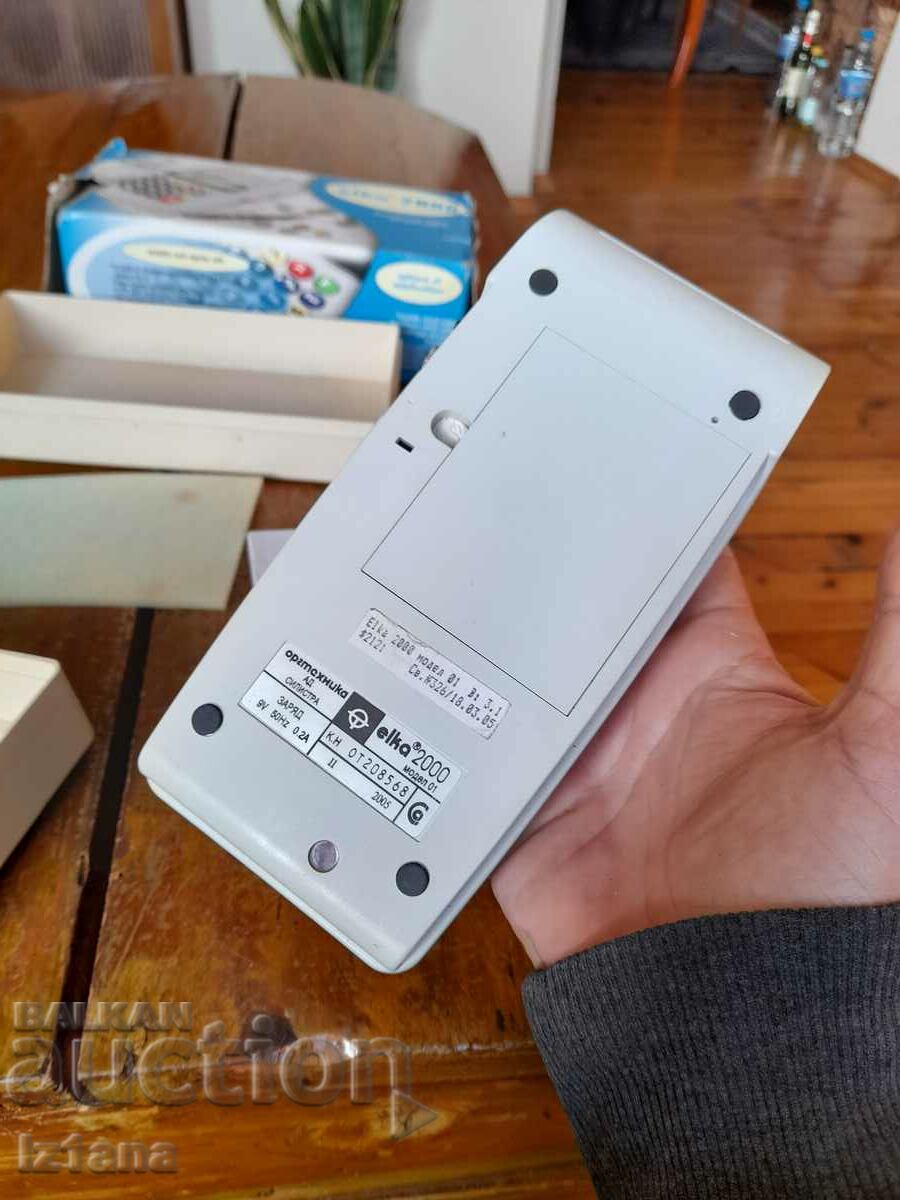 Παλιά ταμειακή μηχανή Elka 2000 - 6 Παλιά ταμειακή μηχανή Elka 2000 - 6