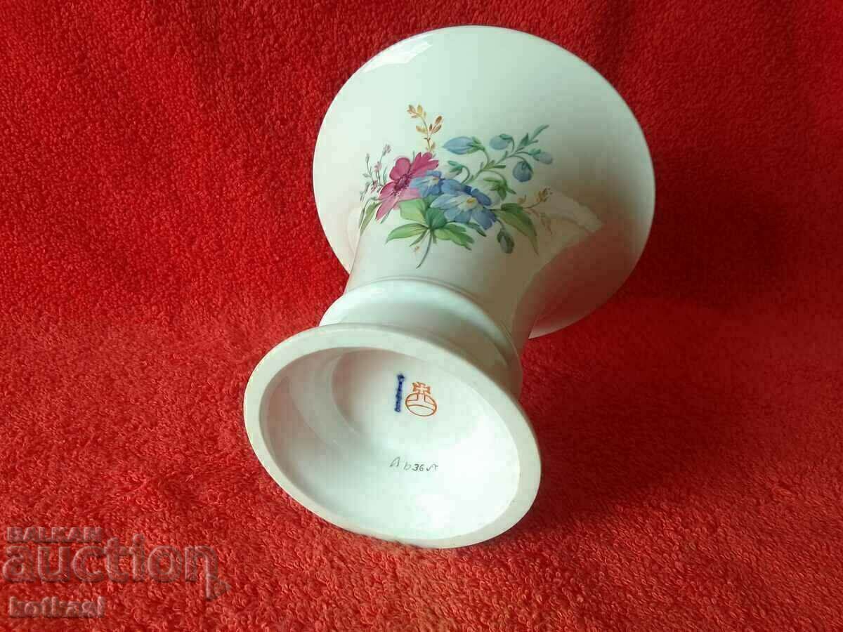 Old Porcelain Vase Royal Manufactory KPM Berlin - 6 Old Porcelain Vase Royal Manufactory KPM Berlin - 6