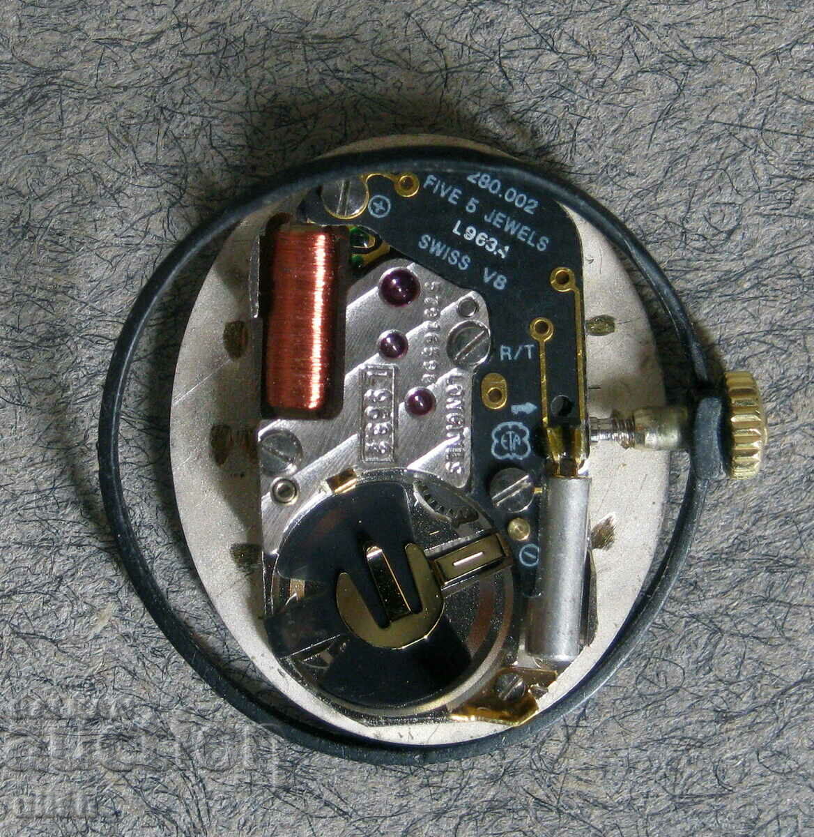 Longines quartz ETA movement dial crown with price 60.00 BGN | € 30.68 Longines quartz ETA movement dial crown with price 60.00 BGN | € 30.68