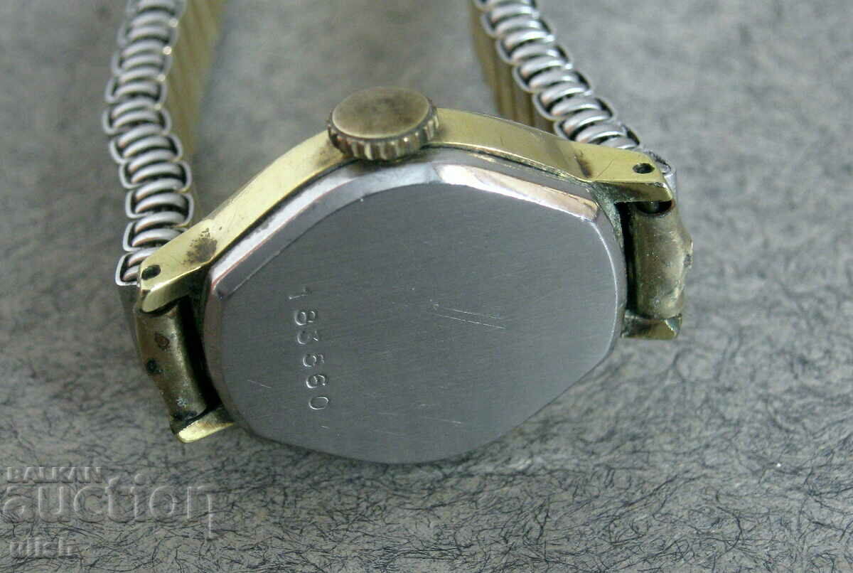 Delivery of Retro Vintage Rotary Women's Gold Plated Watch cal. 69-2 Delivery of Retro Vintage Rotary Women's Gold Plated Watch cal. 69-2