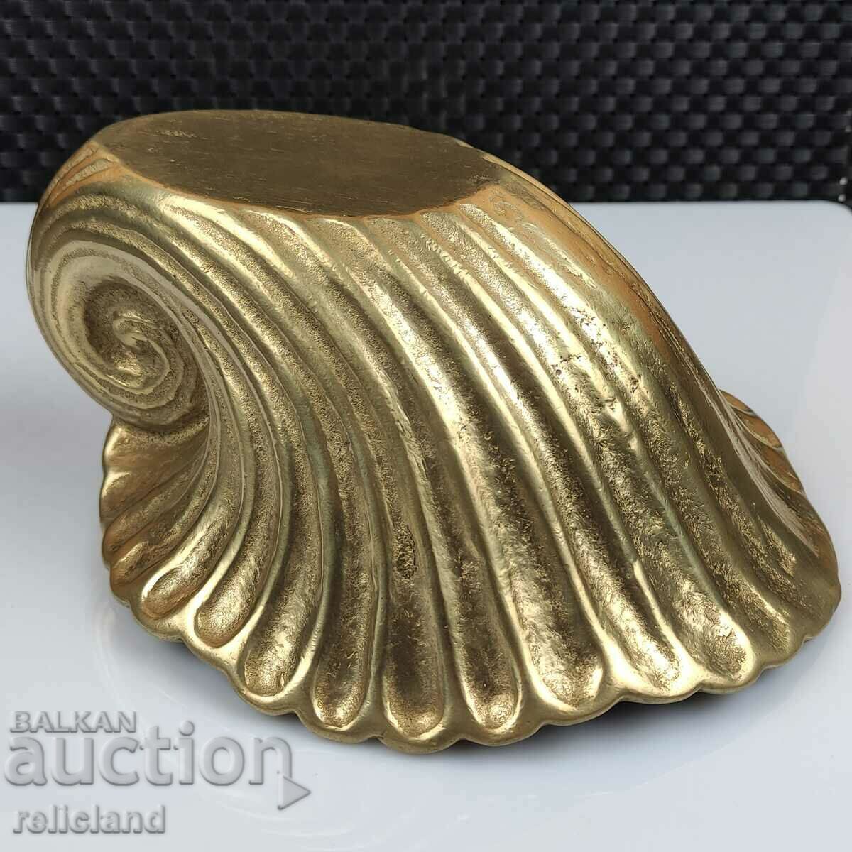 Solid bronze decoration - Personal delivery only