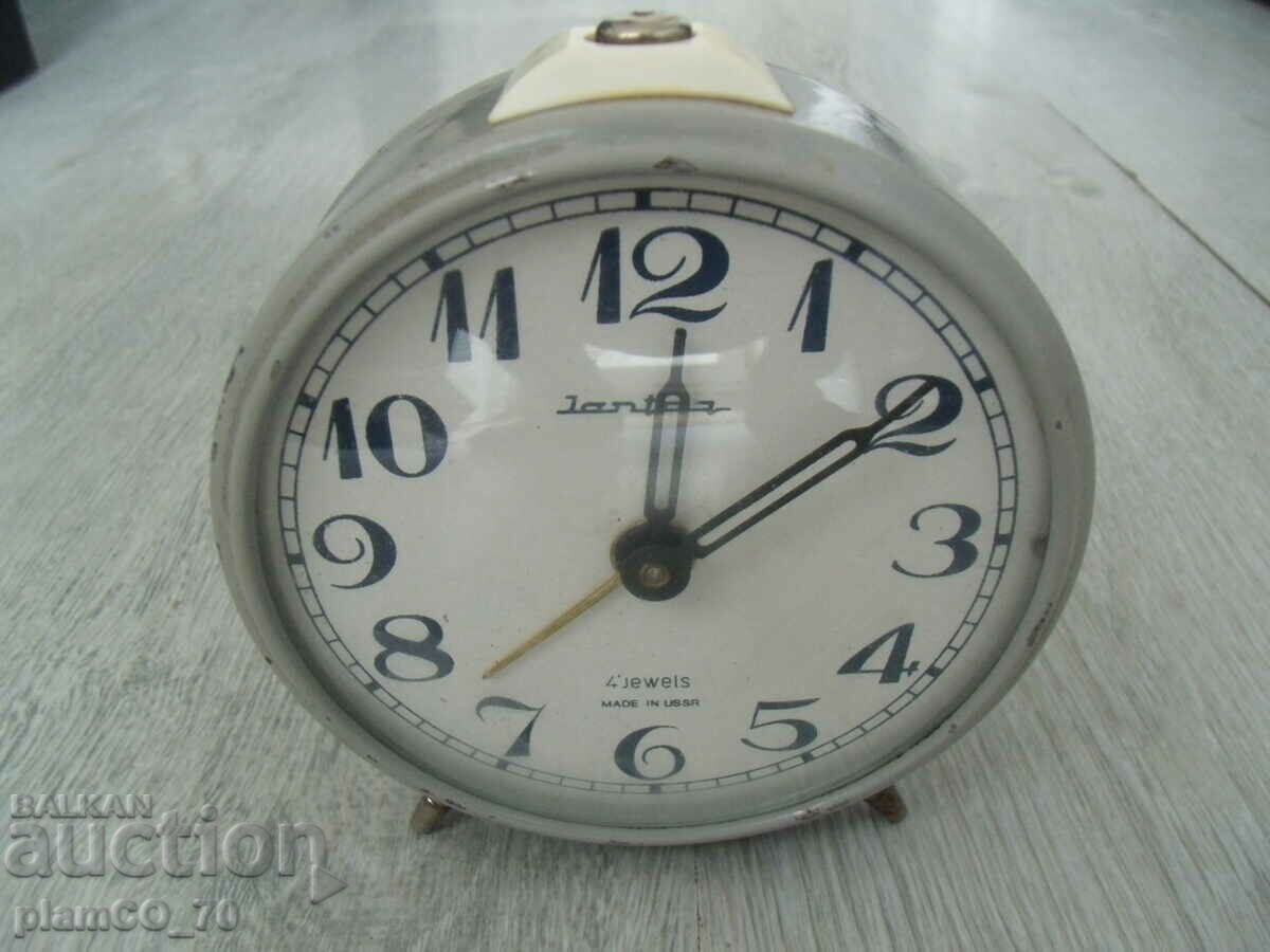 #*7426 παλιό επιτραπέζιο ρολόι / ξυπνητήρι - Jantar