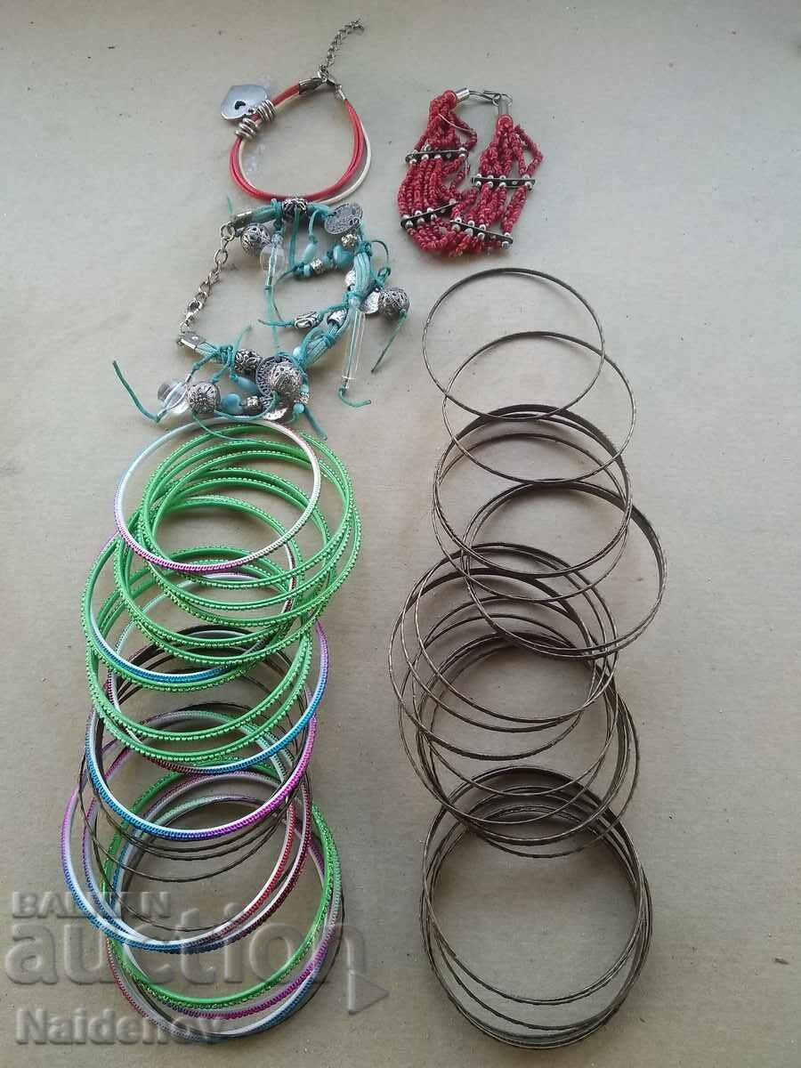 Multe bratari bijuterii