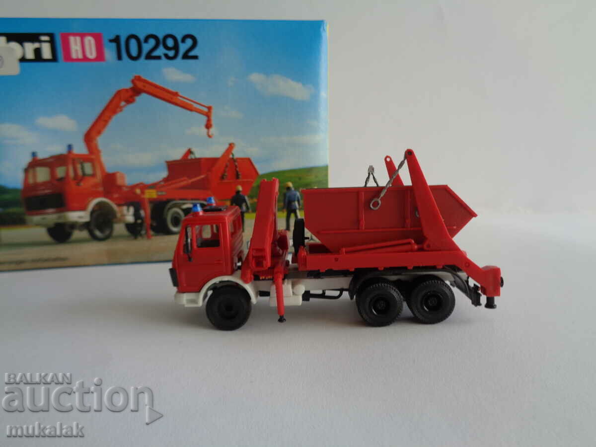 KIBRI H0 1/87 MERCEDES BENZ TRUCK MODEL TOY TROLLEY with price 15.00 BGN | € 7.67
