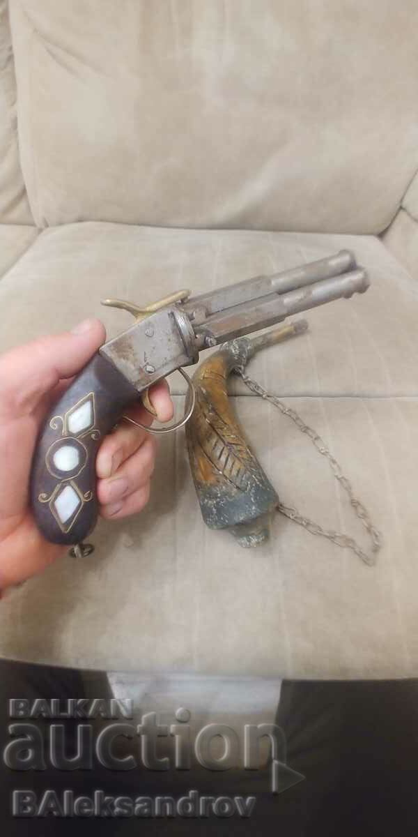 Livrarea O mulțime de pistol și pulbere Livrarea O mulțime de pistol și pulbere