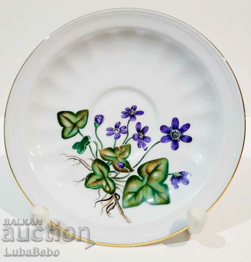 Carl von Linne porcelain cup and saucer, "Anemone Hepatica - 5 Carl von Linne porcelain cup and saucer, "Anemone Hepatica - 5
