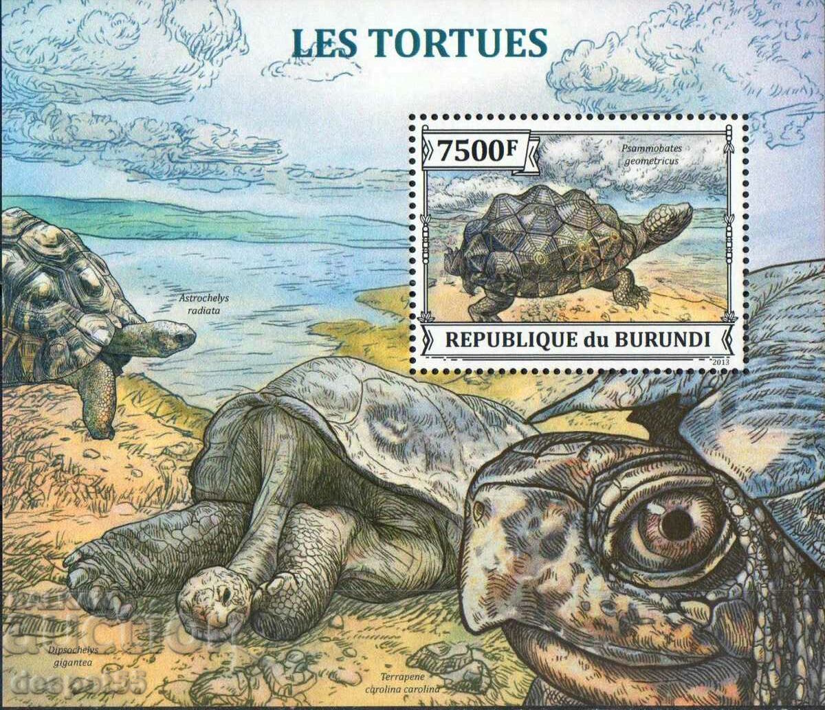 2013. Burundi. Turtles. Block.