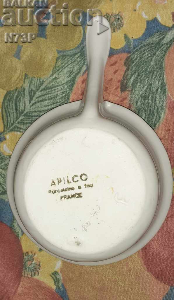 VASA DE PORCELAN. FRANŢA. cu preț 7.00 BGN | € 3.58 VASA DE PORCELAN. FRANŢA. cu preț 7.00 BGN | € 3.58