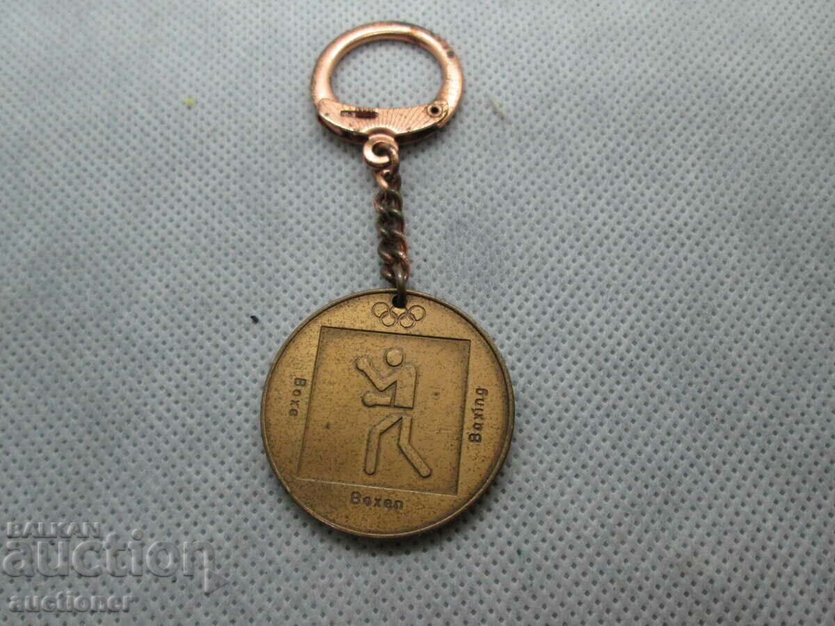 Auction OLYMPICS MUNICH 1972 - BOXING KEY HOLDER Auction OLYMPICS MUNICH 1972 - BOXING KEY HOLDER