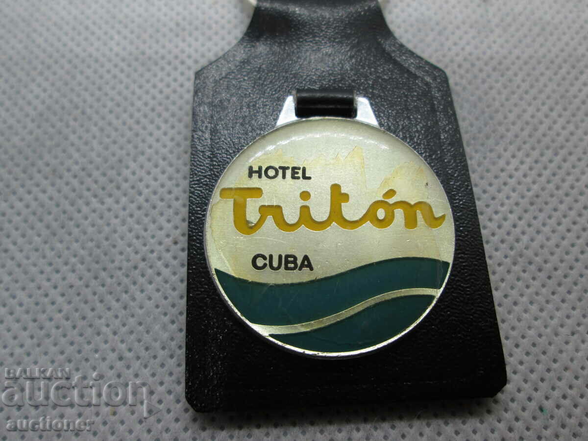 Delivery of KEY HOLDER HOTEL TRITON -CUBA Delivery of KEY HOLDER HOTEL TRITON -CUBA