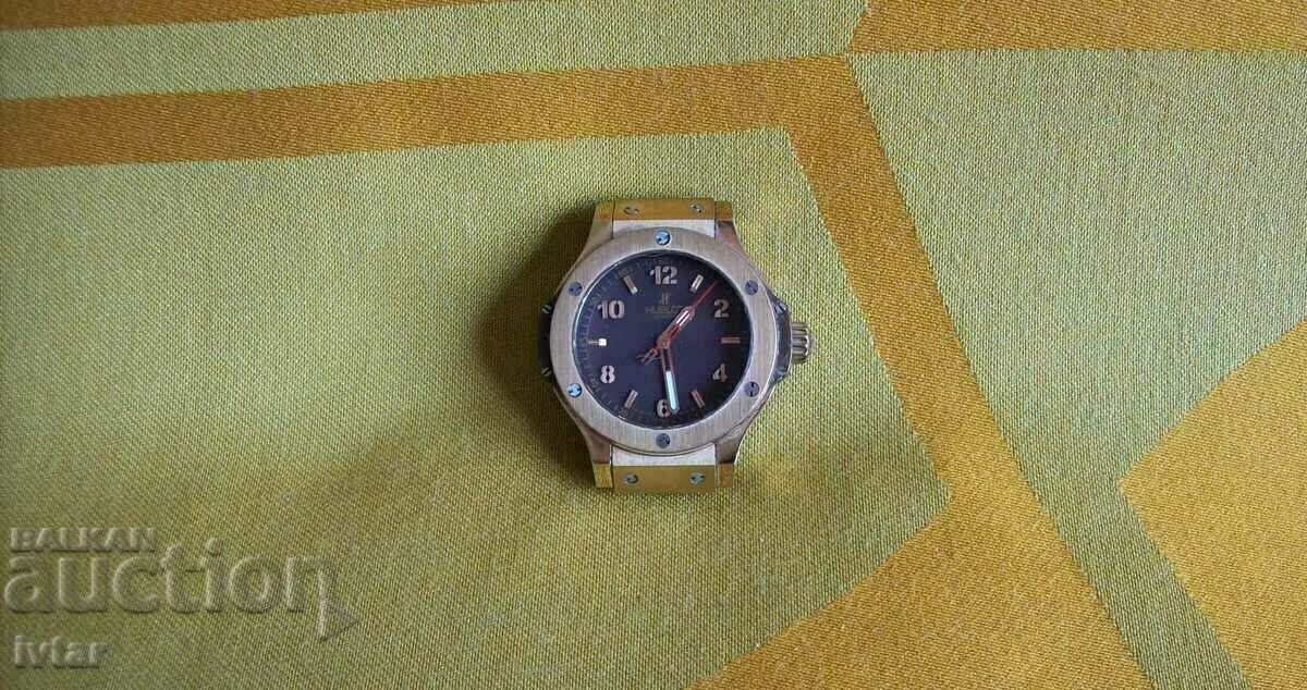 "HUBLOT" watch - Geneva with price 73.00 BGN | € 37.32 "HUBLOT" watch - Geneva with price 73.00 BGN | € 37.32