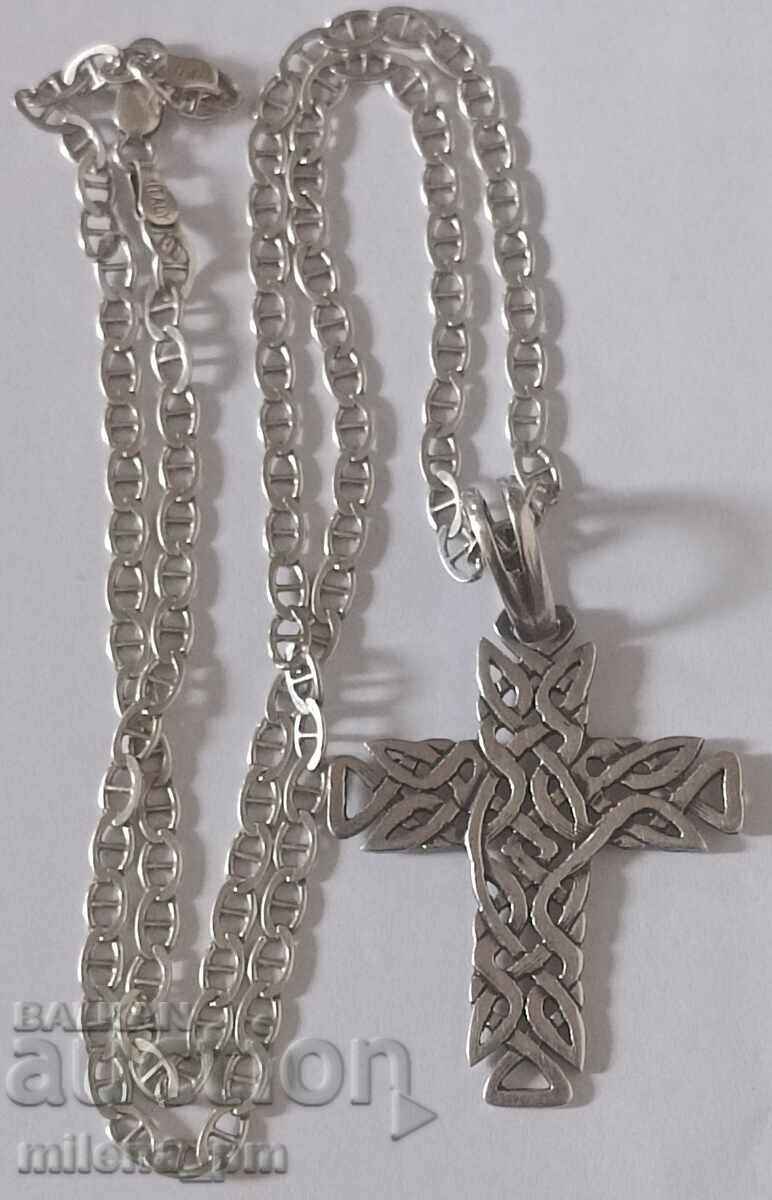 Cruce de argint cu lant