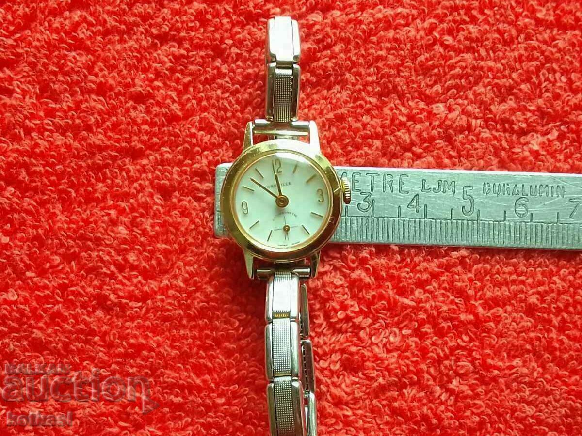 Auction Old women's mechanical wristwatch chain GREVILLE Switzerland Auction Old women's mechanical wristwatch chain GREVILLE Switzerland