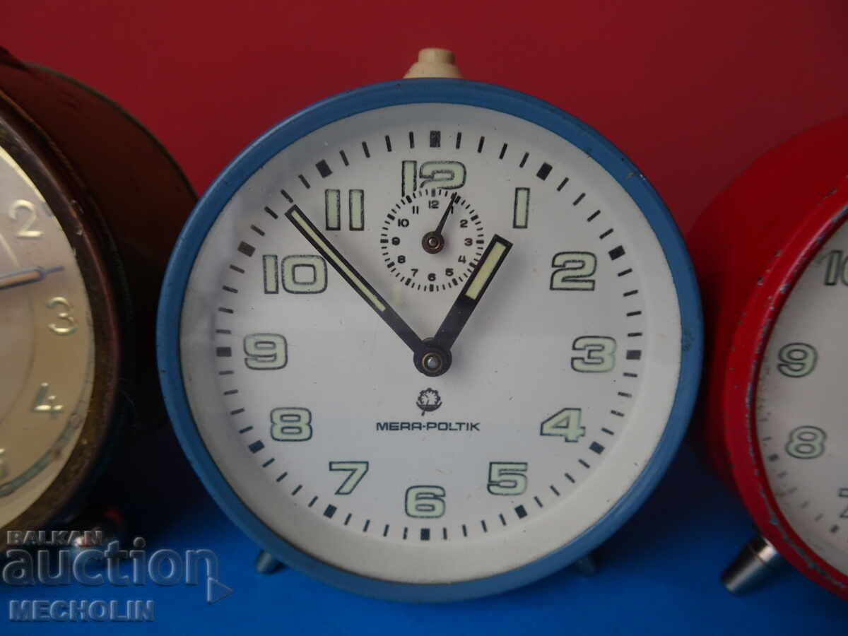 Auction LOT OF COLLECTIBLE CLOCKS ALARM CLOCKS Auction LOT OF COLLECTIBLE CLOCKS ALARM CLOCKS