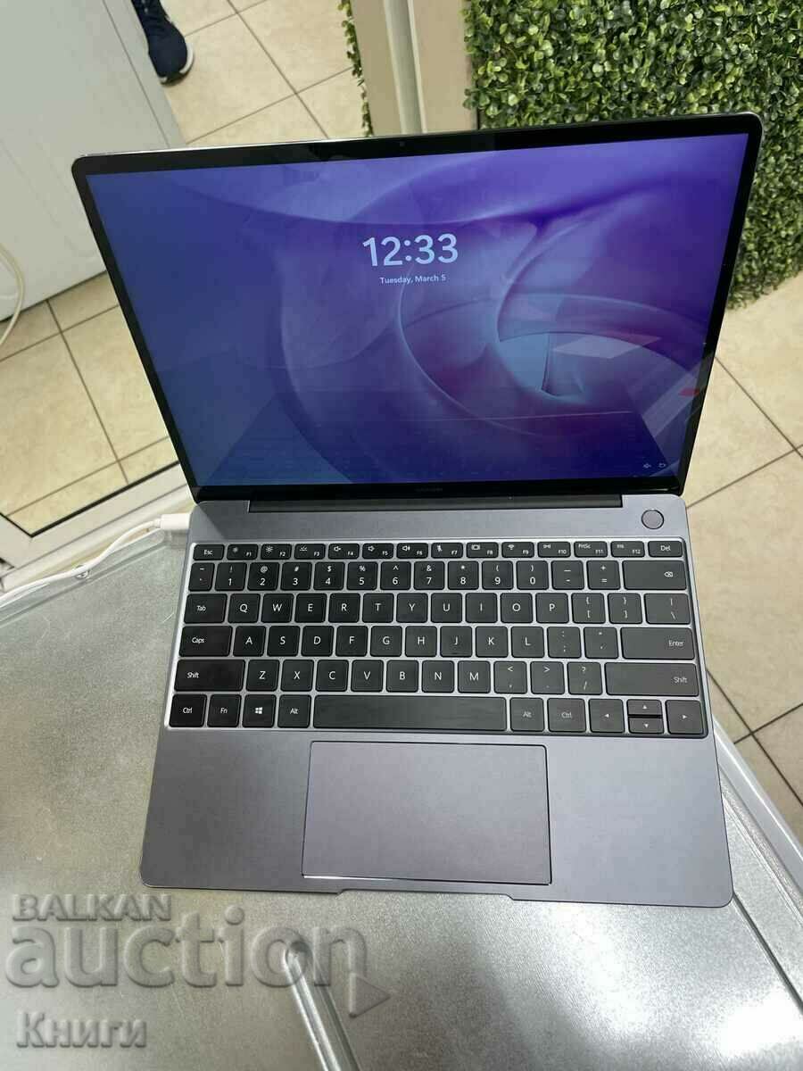 Huawei MateBook 13 512GB AMD Ryzen 5 laptop