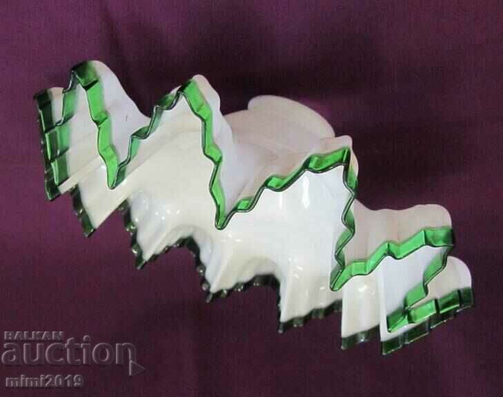 Delivery of Art Deco Crystal Glass Lamp