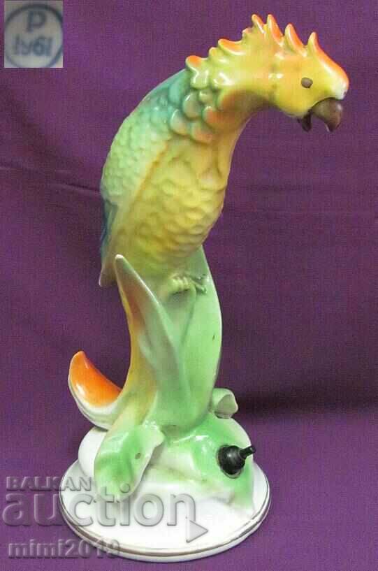 Figurină din porțelan Vintich din anii 60 pentru lampă-papagal