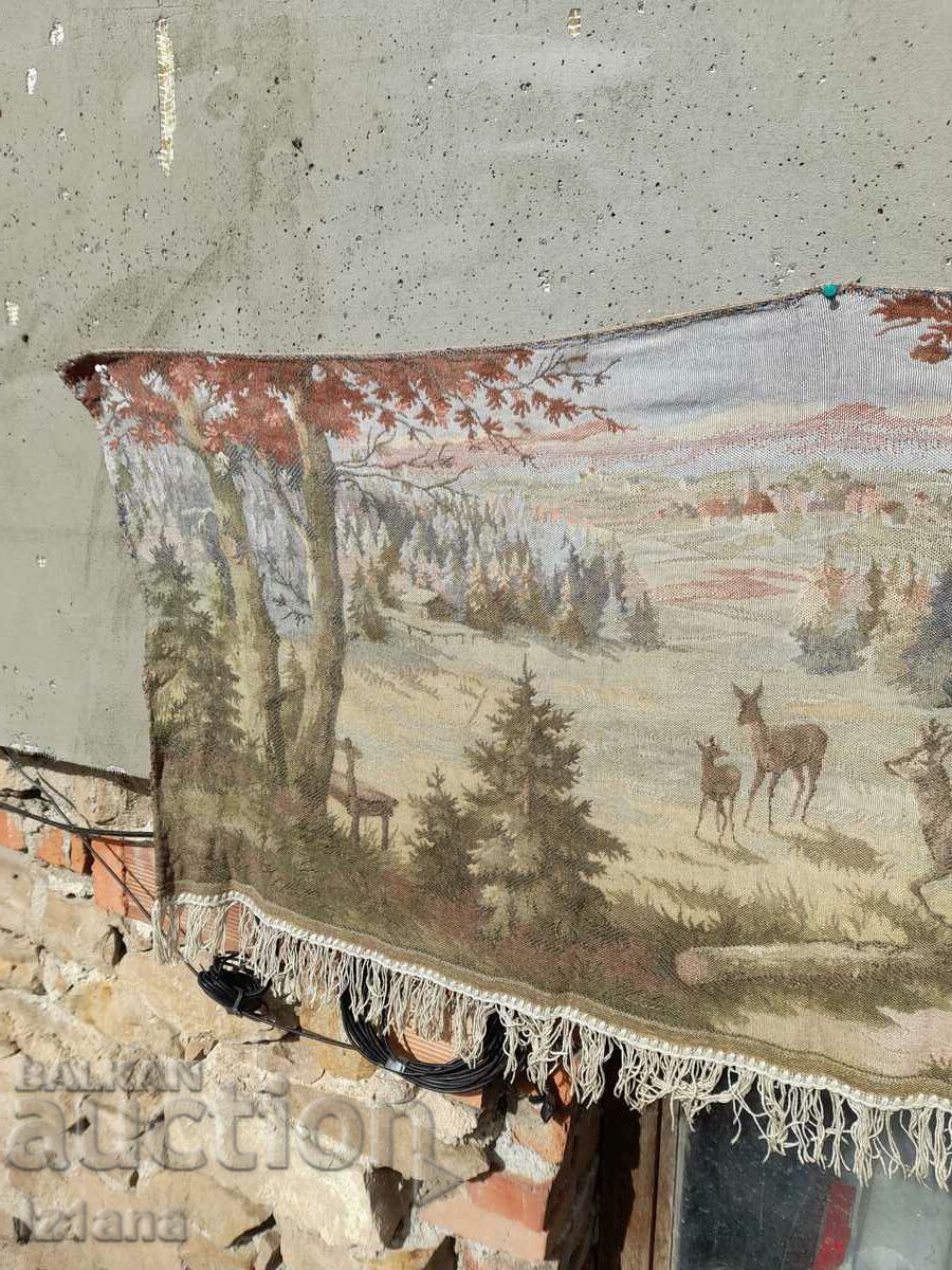 Старинен ковьор,покривка за стена с цена 65.00 лв. | € 33.23 Старинен ковьор,покривка за стена с цена 65.00 лв. | € 33.23