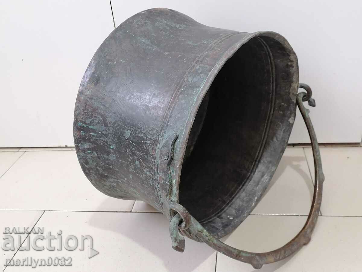 Tinned coin, cauldron, copper, copper vessel with price 89.00 BGN | € 45.50