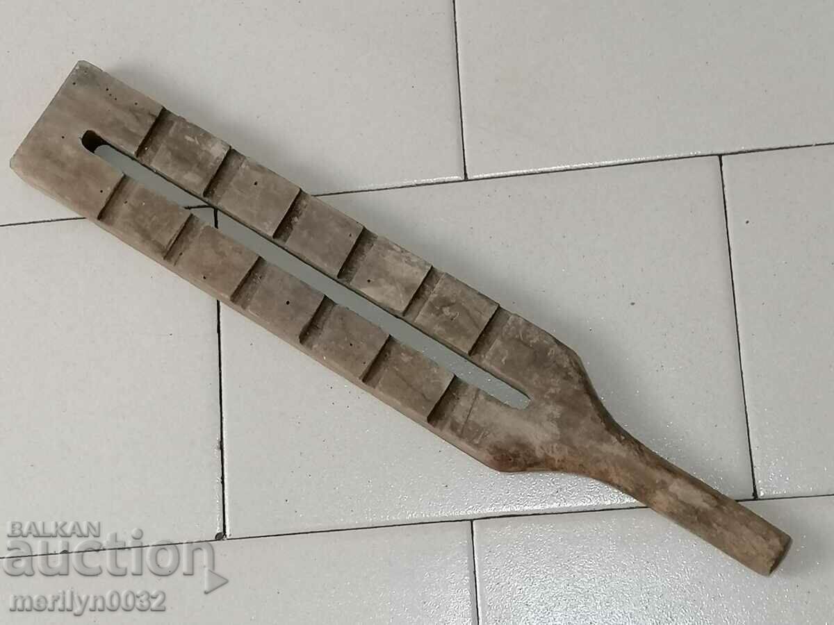 Old wooden club, wooden club, wooden club with price 39.00 BGN | € 19.94 Old wooden club, wooden club, wooden club with price 39.00 BGN | € 19.94
