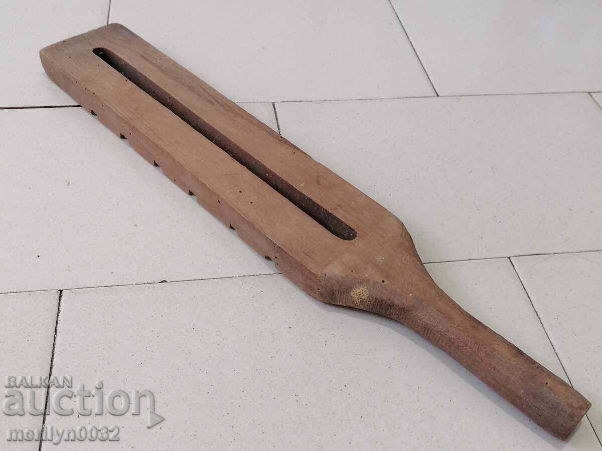 Old wooden club, wooden club, wooden club with price 39.00 BGN | € 19.94 Old wooden club, wooden club, wooden club with price 39.00 BGN | € 19.94
