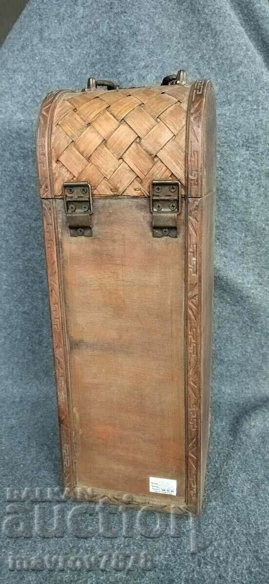 Delivery of Bottle box, souvenir.