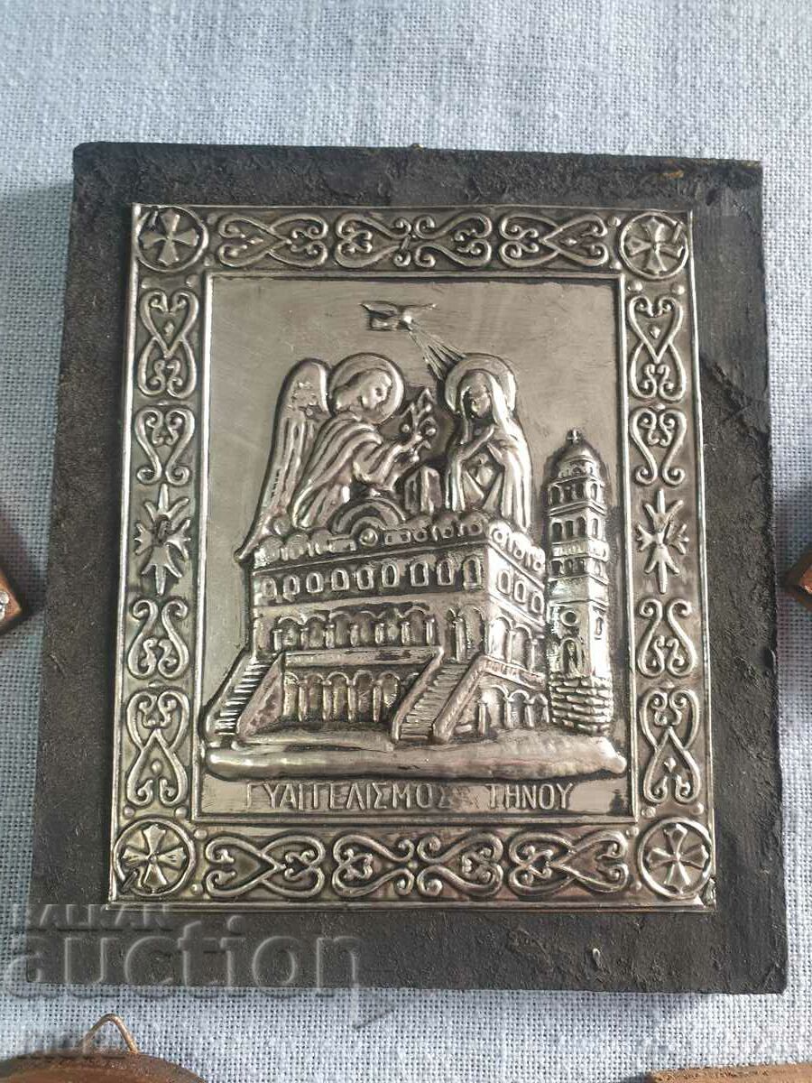 Lot 2- old home icons with price 70.00 BGN | € 35.79 Lot 2- old home icons with price 70.00 BGN | € 35.79