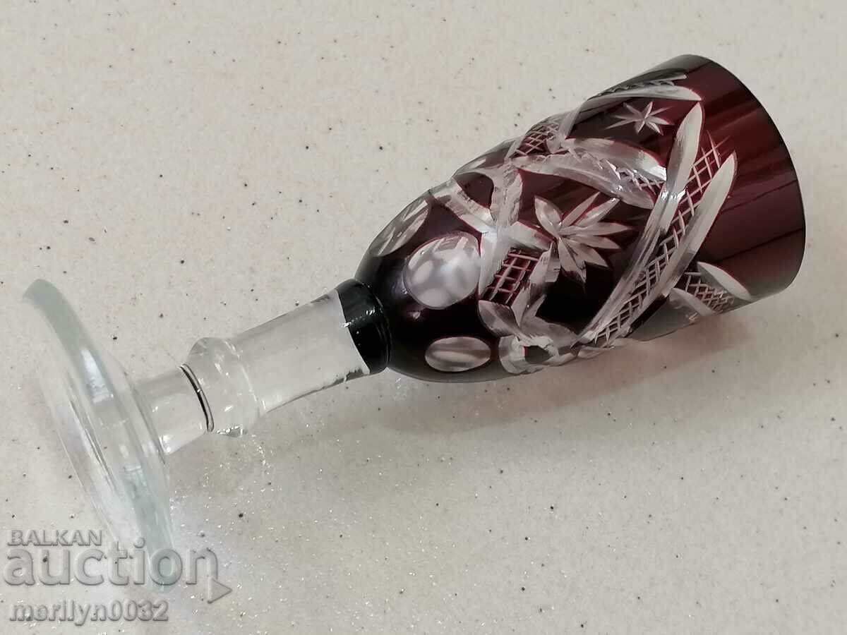 Delivery of Bohemian crystal service 6 cups decanter red glass Delivery of Bohemian crystal service 6 cups decanter red glass