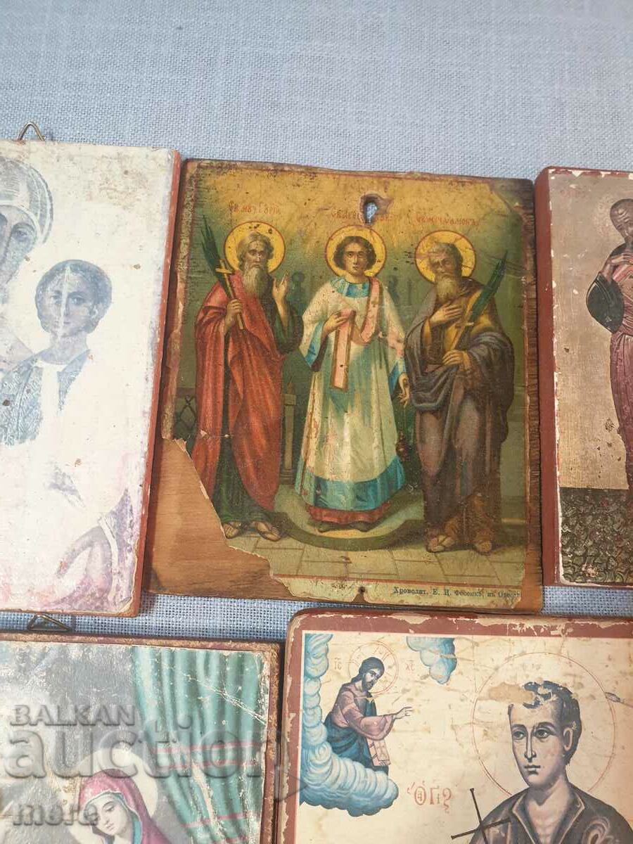 Auction Lot 9 - old household icons - 5 pieces Auction Lot 9 - old household icons - 5 pieces