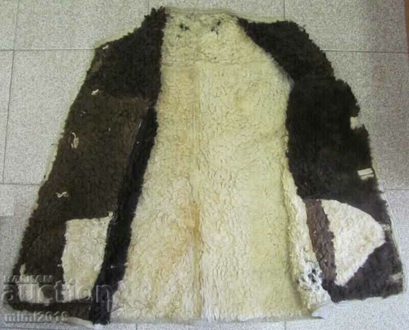 Delivery of World War II Leather Military Waistcoat Kingdom of Bulgaria Delivery of World War II Leather Military Waistcoat Kingdom of Bulgaria