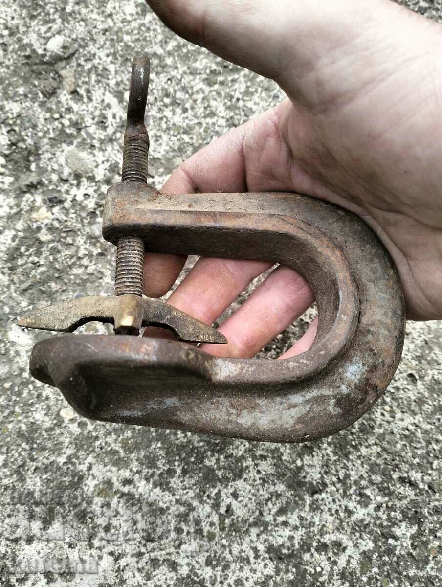 Auction Clamp for gluing tires Auction Clamp for gluing tires