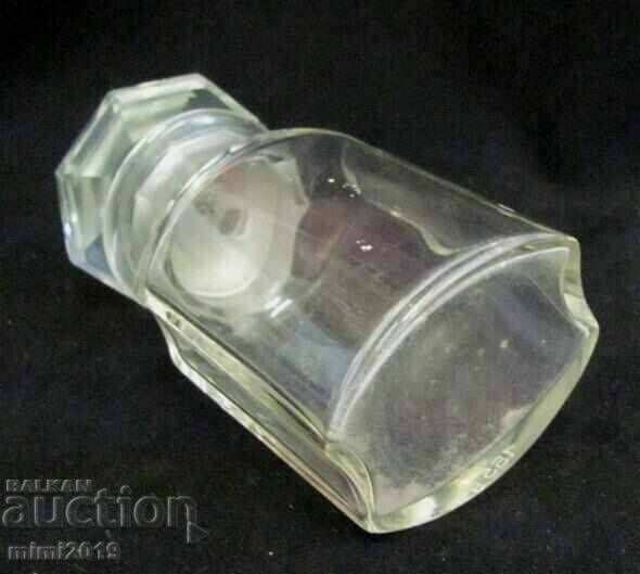 19th Century Medical Apothecary Glass Bottle - 7 19th Century Medical Apothecary Glass Bottle - 7