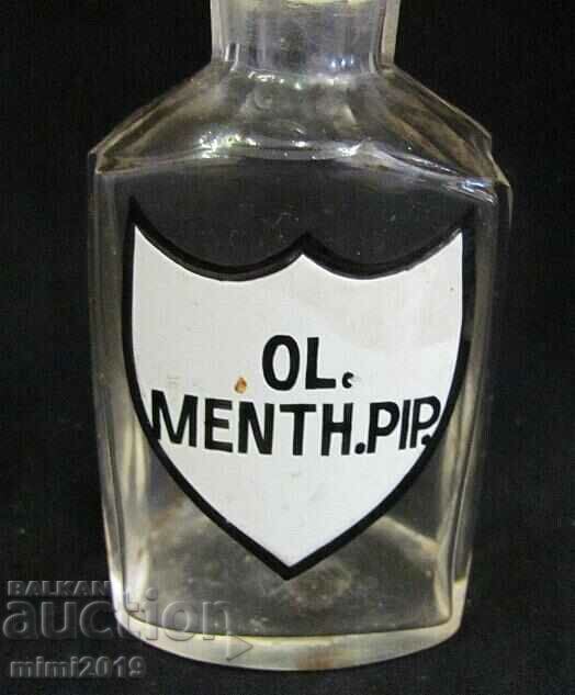 Γυάλινη φιάλη ιατρικής φαρμακοποιίας του 19ου αιώνα με τιμή 90.00 BGN | € 46.02