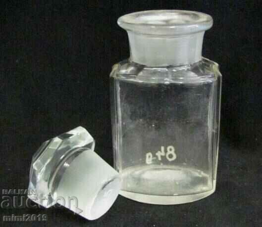 Παράδοση Γυάλινη φιάλη ιατρικής φαρμακοποιίας του 19ου αιώνα