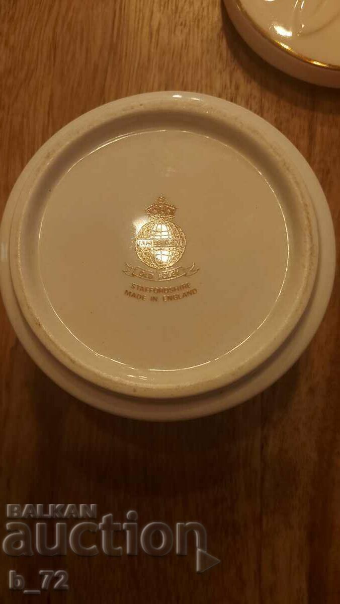 English Porcelain Jewelry Box #2 - 5 English Porcelain Jewelry Box #2 - 5