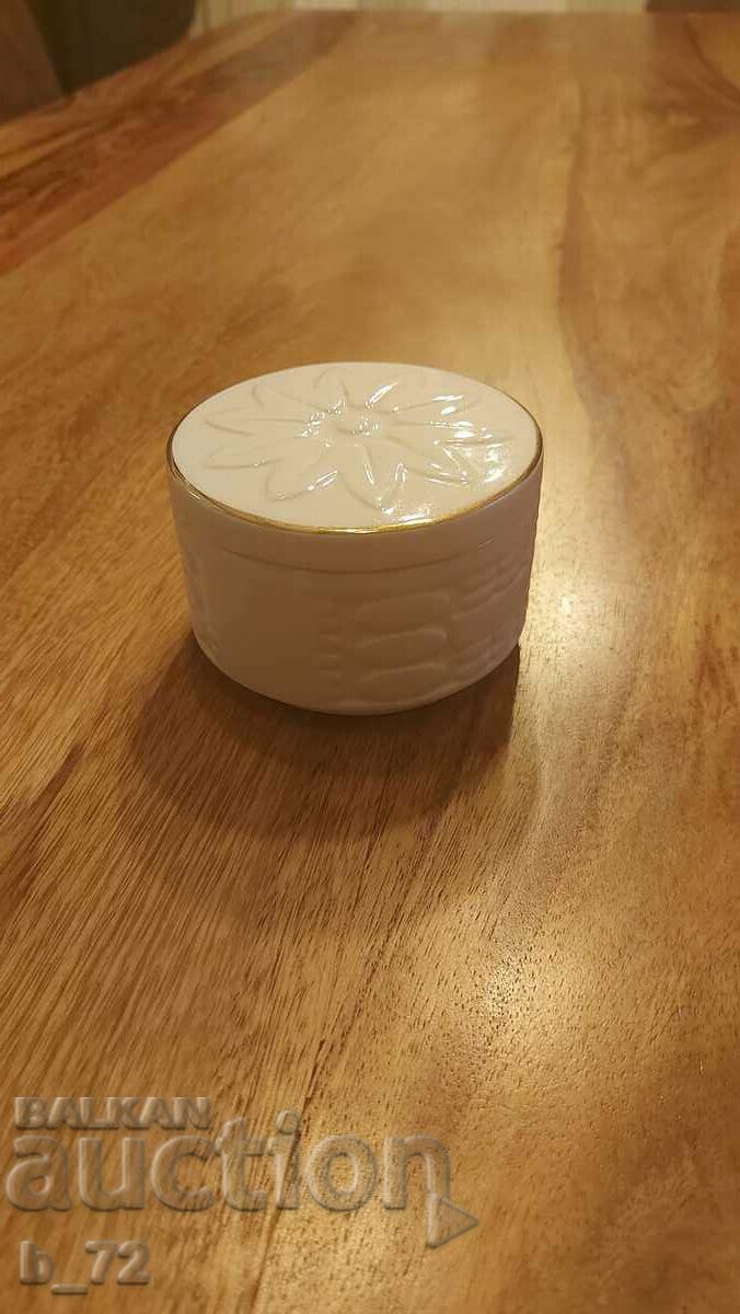 English Porcelain Jewelry Box #2 - 7 English Porcelain Jewelry Box #2 - 7