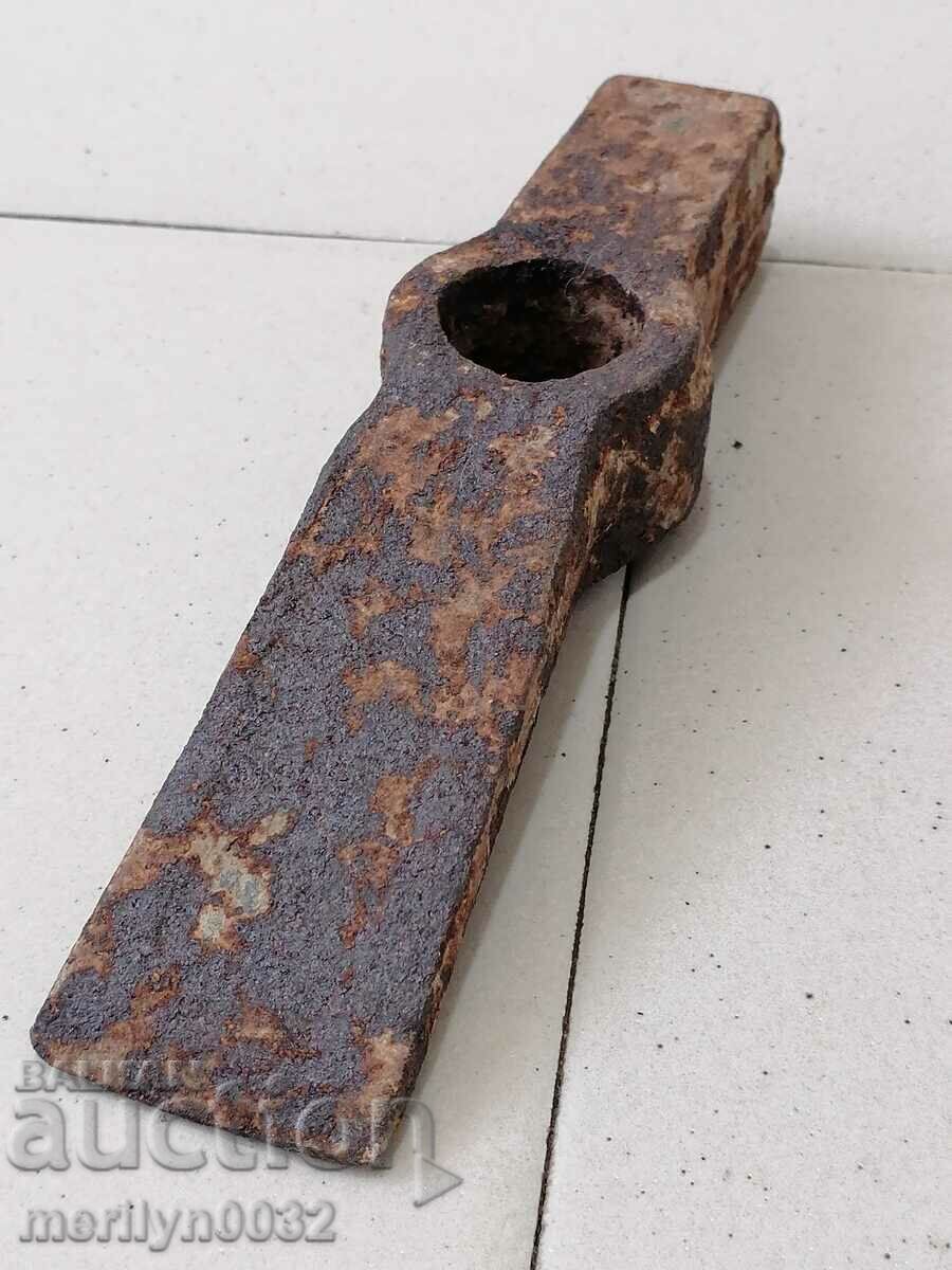 Old mason's hammer, axe, axe, flail, tokmak, crowbar with price 41.00 BGN | € 20.96 Old mason's hammer, axe, axe, flail, tokmak, crowbar with price 41.00 BGN | € 20.96