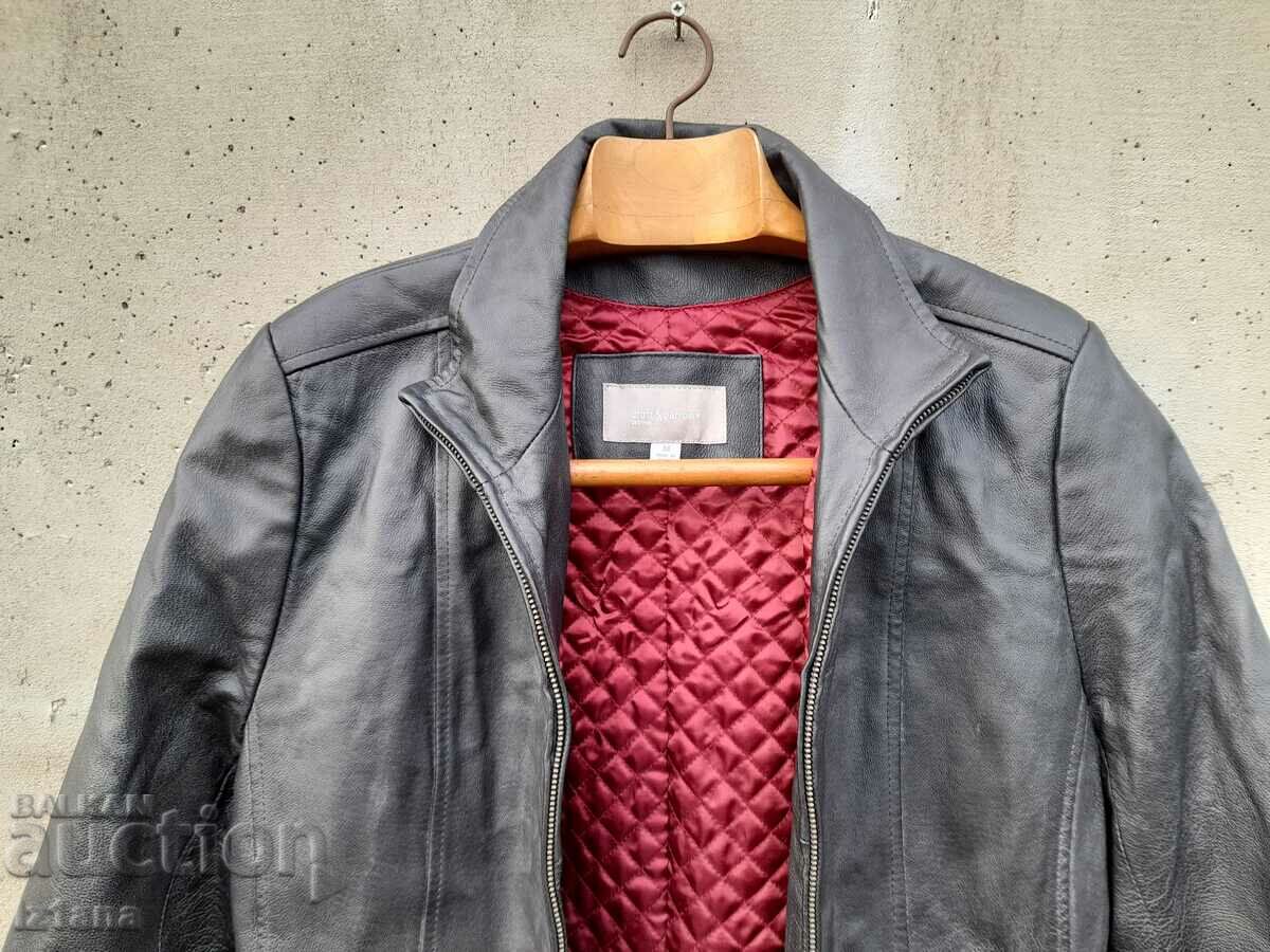 Female leather jacket with price 22.00 BGN | € 11.25 Female leather jacket with price 22.00 BGN | € 11.25