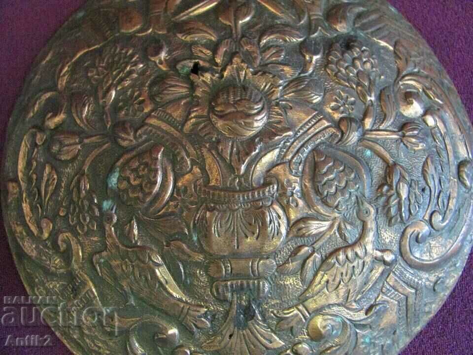 Auction  1800 19th Century Bronze Hat Ornament