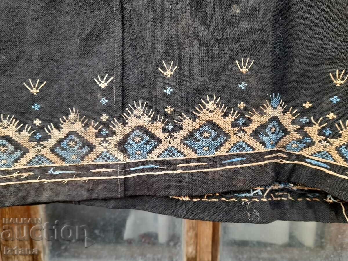 Delivery of Ancient litak, folk costume Delivery of Ancient litak, folk costume