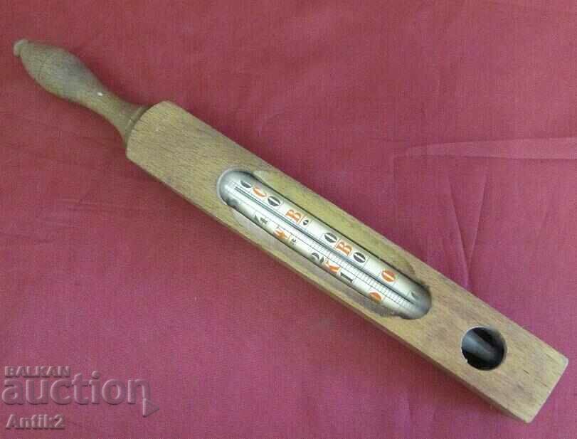 Termometru antic cu alcool cu preț 20.00 BGN | € 10.23