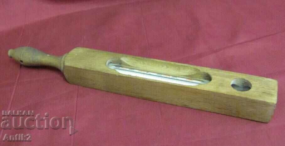 Livrarea Termometru antic cu alcool