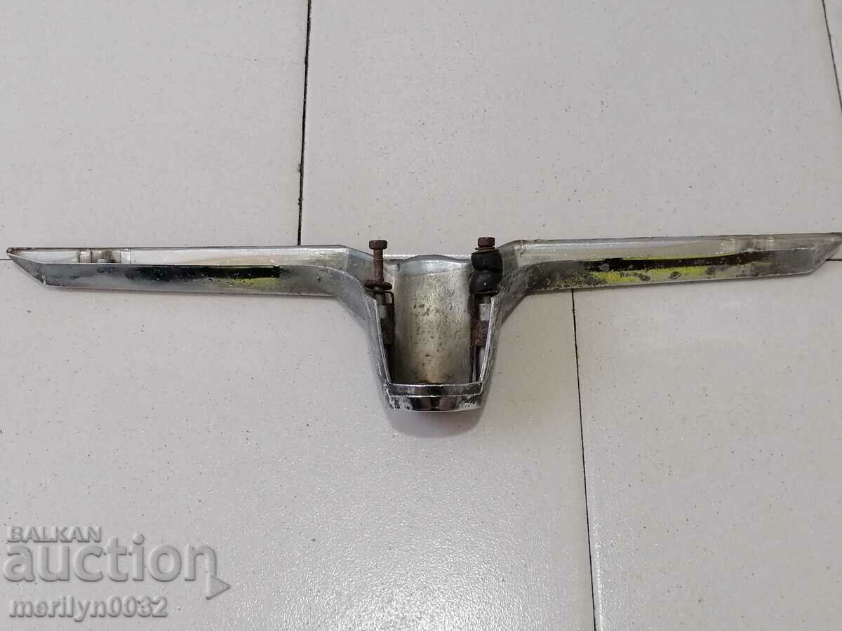 The winged emblem from the hood of a VOLGA Gas car - 5