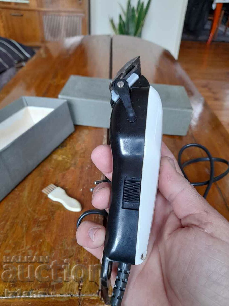 Delivery of Old electric clipper