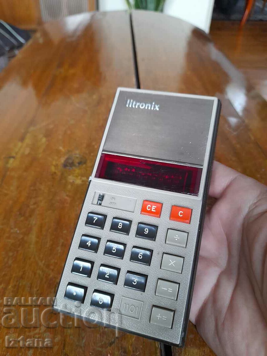 Vechiul calculator Litronix cu preț 55.00 BGN | € 28.12 Vechiul calculator Litronix cu preț 55.00 BGN | € 28.12